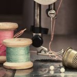 The sewing machine does not form a loop and skips stitches